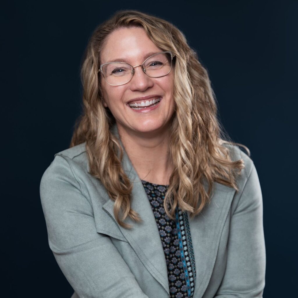 Dana Dorn headshot